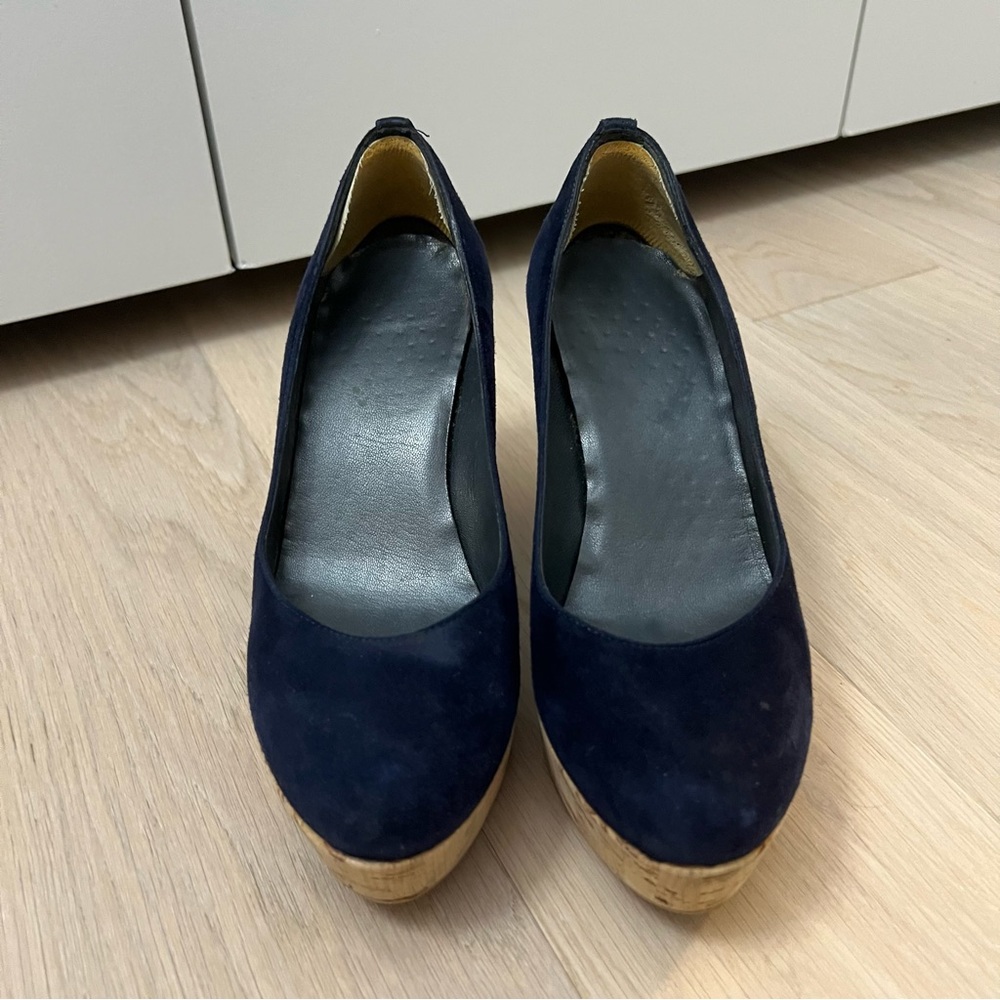 Stuart Weitzman Wedge Pump